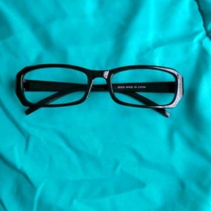 Brand New Glasses Frame

Condition: Like new